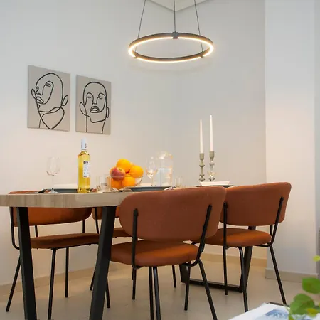 Apartment Singularstays Marti 13